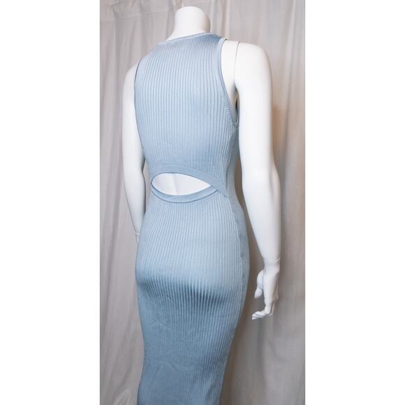 SIGNIFICANT OTHER Sofia Knit Cut-Out Back Midi Dress in Sky Blue NWT US 2 $218 - Picture 7 of 12